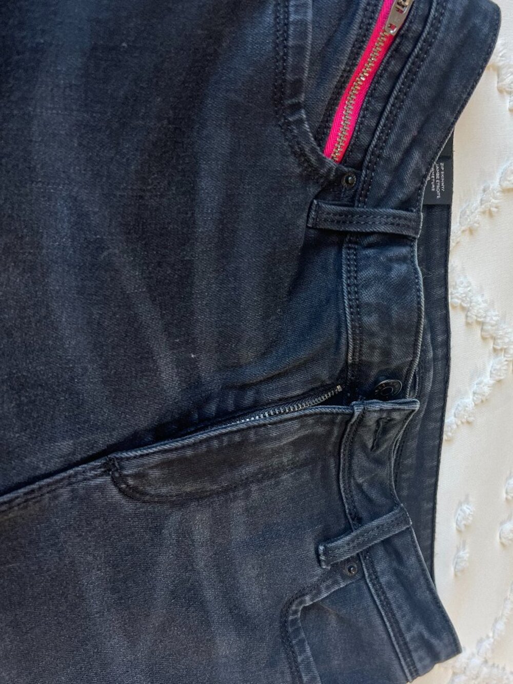 Y2K A/X Armani Exchange Black Skinny Jeans SIZE 29R - Picture 14 of 16